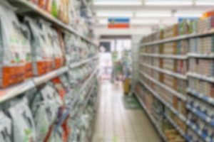 inaugurazione scaffali sfocati